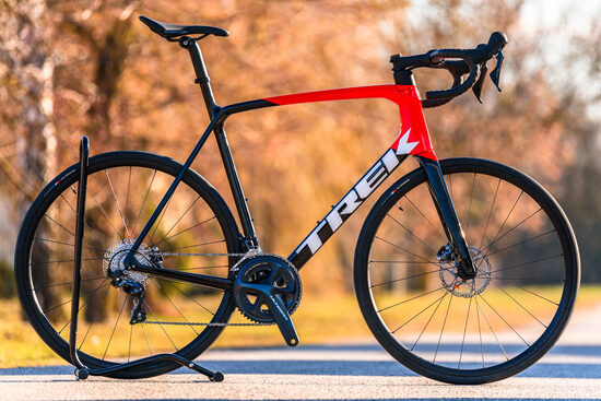 Trek Emonda SL6 Disc (62) full karbon országúti kerékpár 