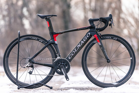 Colnago Concept (52) full karbon országúti kerékpár 
