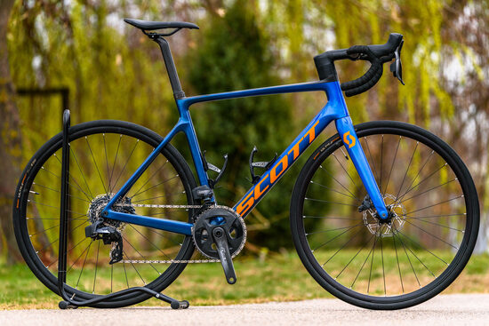 Scott Addict RC 20 SRAM Force AXS (L) full karbon országúti kerékpár 