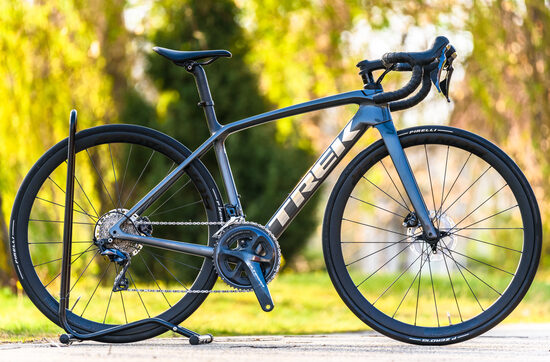 Trek Emonda SL6 Disc PRO (50) full karbon országúti kerékpár 