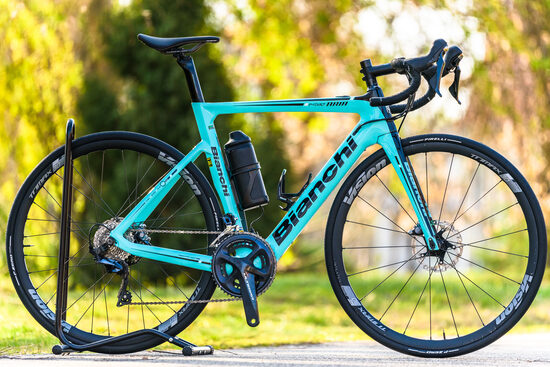 Bianchi Aria E-road (55) full karbon országúti e-bike kerékpár 