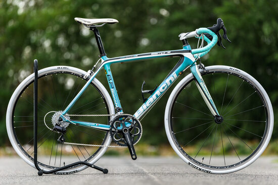 Bianchi Sempre (53) full karbon országúti kerékpár 