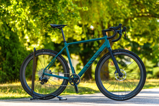 Canyon Grail AL Sram Rival AXS (L) alu-karbon gravel kerékpár 