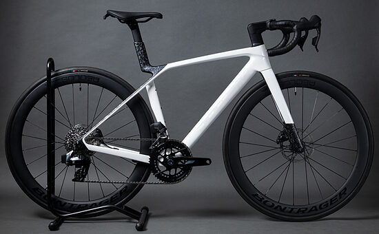 Trek Madone SL 6 AXS Gen 8 2026 (S) full karbon országúti kerékpár
